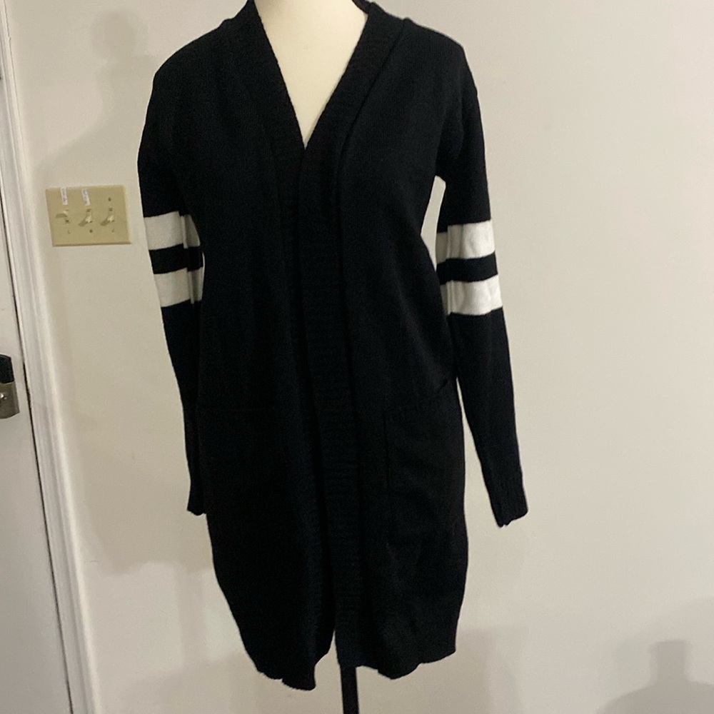 long sweater, color black with white